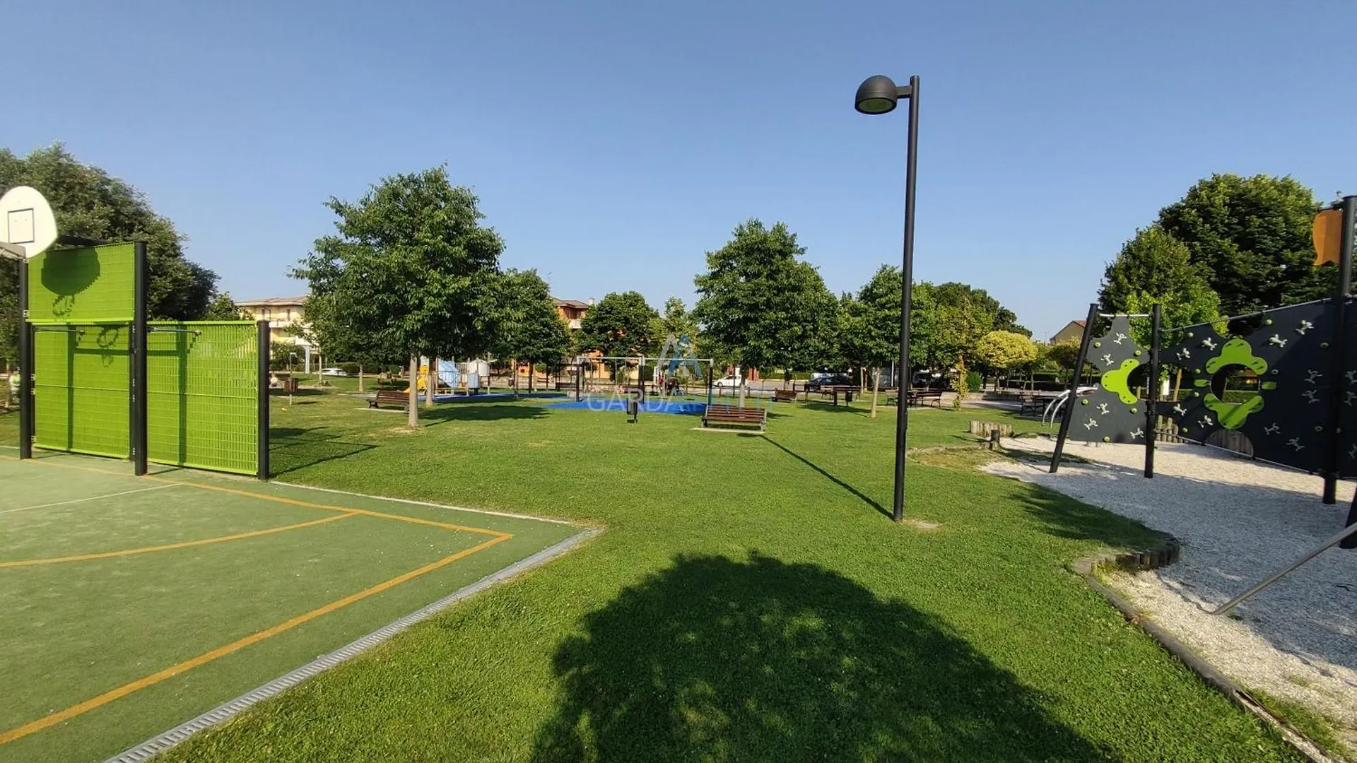 Apartment New York Apartment-Comfort E Relax A 200M Dal Lago Sirmione