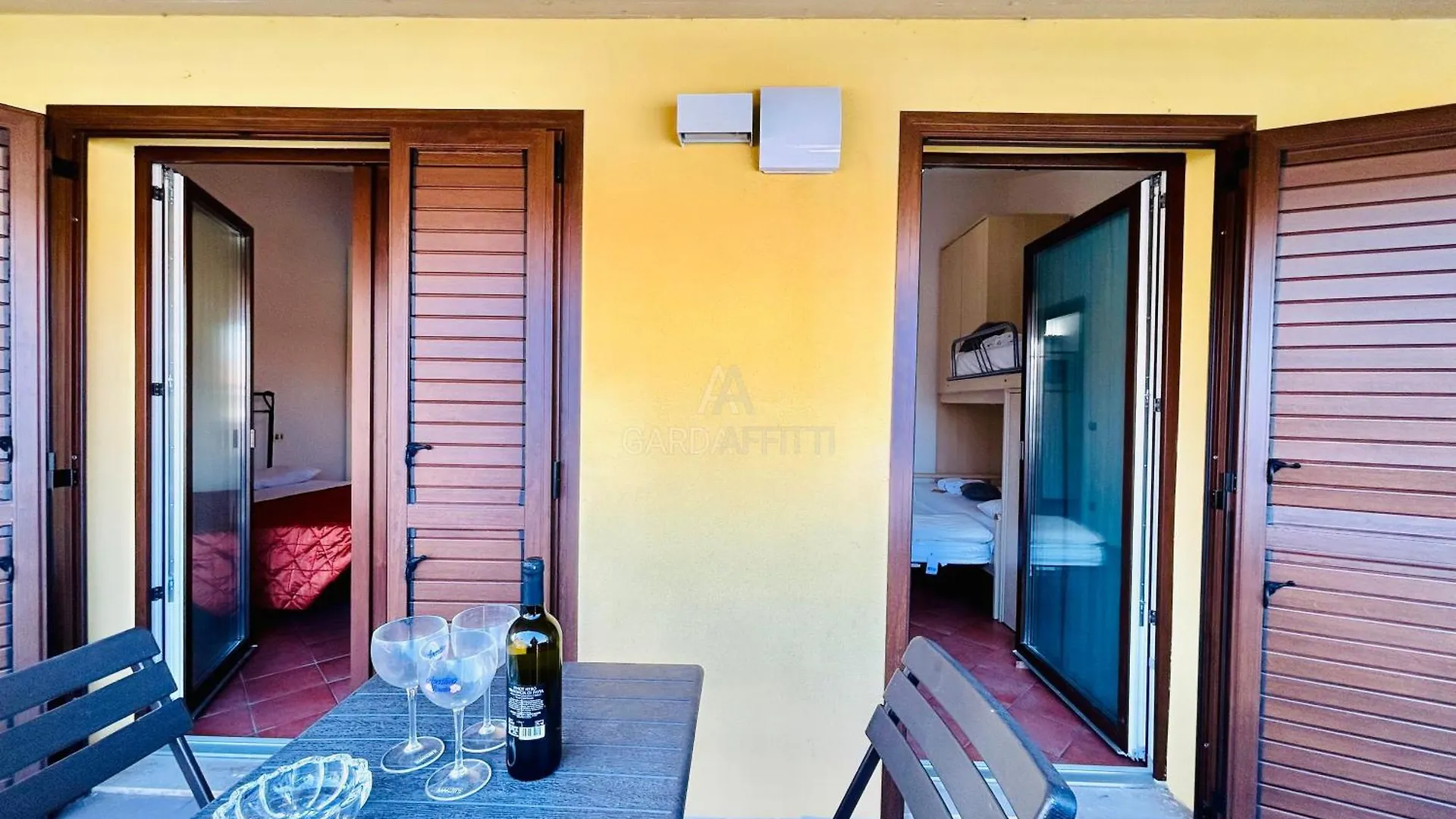 Apartment New York Apartment-Comfort E Relax A 200M Dal Lago Sirmione